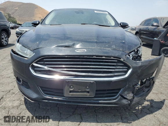 2013 Ford Fusion Titanium with VIN 3FA6P0K98DR103180, listed as a Copart auction lot 59403085 with 184,087 mi miles and Salvage title. Bid and sale history available at DreamBid. Image 5.
