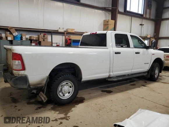 2022 Ram 2500 Tradesman z VIN 3C6UR5HJ3NG365610, wystawiony jako Copart lot #48679065 z przebiegiem 92 703 mil mil oraz Szkoda całkowita • Salvage title. Historia ofert i sprzedaży dostępna na DreamBid. Obrazek 3.