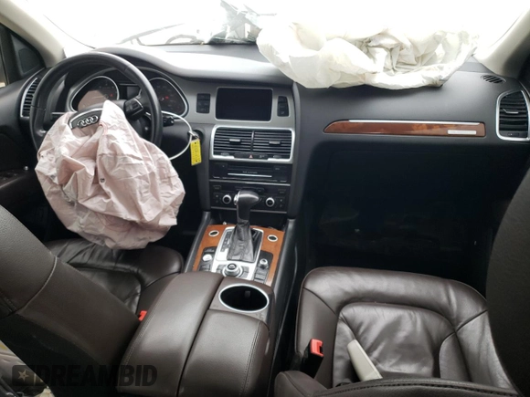 2014 Audi Q7 3.0T Premium Plus with VIN WA1LGAFE4ED005861, listed as a Copart auction lot 45318915 with 0 mi miles and Salvage Title. Bid and sale history available at carsss.com. Image 8.
