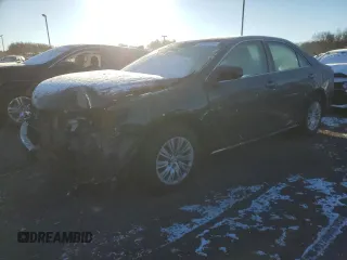 2014 Toyota Camry L with VIN 4T1BF1FK4EU338826, listed as a Copart auction lot 85954234 with 44,785 mi miles and Salvage Title. Bid and sale history available at DreamBid. Image 1.