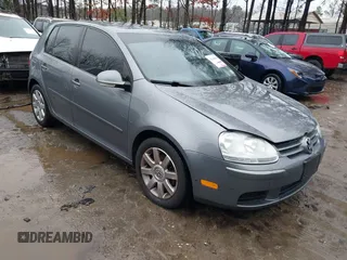 2009 Volkswagen Rabbit S with VIN WVWDB71K69W142447, listed as a IAAI auction lot 41548670 with 175,428 mi miles. Bid and sale history available at carsss.com. Image 1.