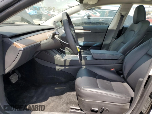2023 Tesla Model 3 z VIN 5YJ3E1EA7PF549051, wystawiony jako Copart lot #58932765 z przebiegiem 8 800 mil mil oraz Szkoda całkowita • Salvage title. Historia ofert i sprzedaży dostępna na DreamBid. Obrazek 7.