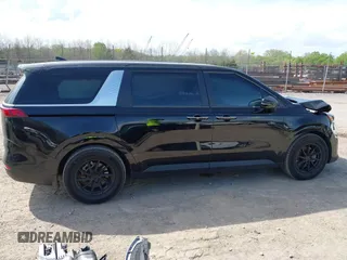 2024 Kia Carnival EX with VIN KNDNC5H30R6314489, listed as a IAAI auction lot 41923732 with 48,662 mi miles and . Bid and sale history available at carsss.com. Image 13.