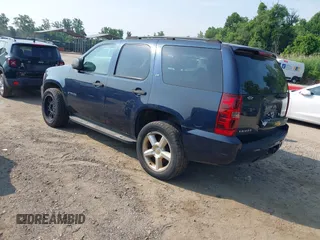 2007 Chevrolet Tahoe LT z VIN 1GNFC13J97J100573, wystawiony jako IAAI lot #42450311 z przebiegiem 234 099 mil mil oraz . Historia ofert i sprzedaży dostępna na DreamBid. Obrazek 3.