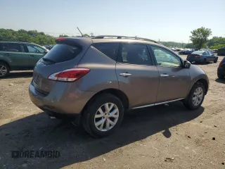 2014 Nissan Murano SV z VIN JN8AZ1MU1EW413485, wystawiony jako Copart lot #60904105 z przebiegiem 139 821 mil mil oraz Czysty tytuł • Clean title. Historia ofert i sprzedaży dostępna na DreamBid. Obrazek 3.
