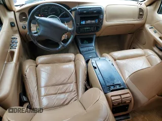 1996 Ford Explorer XLT z VIN 1FMDU32P1TZB95989, wystawiony jako Copart lot #60714735 z przebiegiem 166 081 mil mil oraz Szkoda całkowita • Salvage title. Historia ofert i sprzedaży dostępna na DreamBid. Obrazek 8.