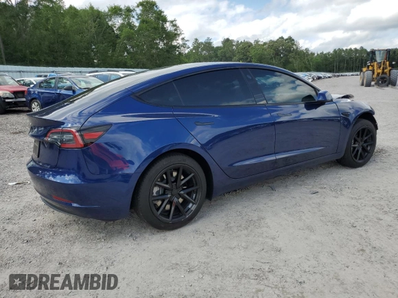 2023 Tesla Model 3 z VIN 5YJ3E1EA6PF692248, wystawiony jako Copart lot #58831805 z przebiegiem 18 607 mil mil oraz Szkoda całkowita • Salvage title. Historia ofert i sprzedaży dostępna na DreamBid. Obrazek 3.