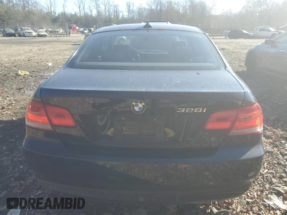 2009 BMW 3 Series 328i xDrive with VIN WBAWV53529P080919, listed as a Copart auction lot 82932964 with 159,259 mi miles and Salvage Title. Bid and sale history available at carsss.com. Image 6.
