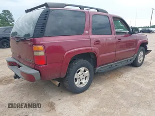 2005 Chevrolet Tahoe Z71 z VIN 1GNEK13T15R215991, wystawiony jako IAAI lot #42189636 z przebiegiem 274 201 mil mil oraz . Historia ofert i sprzedaży dostępna na DreamBid. Obrazek 4.