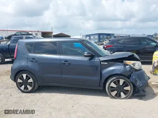 2015 Kia Soul ! with VIN KNDJX3A52F7225256, listed as a IAAI auction lot 41815099 with 87,512 mi miles. Bid and sale history available at carsss.com. Image 14.