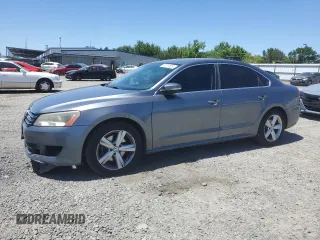 2013 Volkswagen Passat SE z VIN 1VWBP7A32DC036067, wystawiony jako Copart lot #57707025 z przebiegiem 168 751 mil mil oraz Szkoda całkowita • Salvage title. Historia ofert i sprzedaży dostępna na DreamBid. Obrazek 1.
