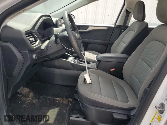 2022 Ford Escape S with VIN 1FMCU9F61NUA85556, listed as a Copart auction lot 61167965 with 35,365 mi miles and Salvage title. Bid and sale history available at DreamBid. Image 7.