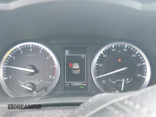 2018 Toyota Highlander SE с VIN 5TDJZRFH1JS545568, выставлен на аукционе IAAI как лот 42582513 с пробегом 120 695 миль миль и . История ставок и продаж доступна на DreamBid. Изображение 7.