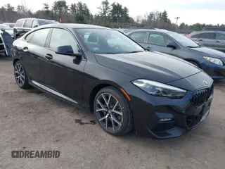 2022 BMW 2 Series 228i xDrive with VIN WBA73AK06N7J91301, listed as a IAAI auction lot 41747880 with 25,520 mi miles. Bid and sale history available at carsss.com. Image 1.