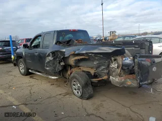 2009 Chevrolet Silverado 1500 Work Truck with VIN 1GCEK19C19Z285562, listed as a Copart auction lot 82902564 with 187,755 mi miles and Clean Title. Bid and sale history available at carsss.com. Image 2.