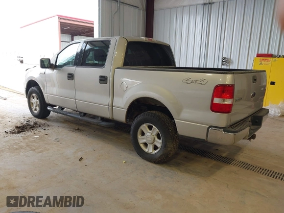 2004 Ford F-150 XLT с VIN 1FTPW14544KC82761, выставлен на аукционе IAAI как лот 42281320 с пробегом 147 381 миль миль и . История ставок и продаж доступна на DreamBid. Изображение 3.