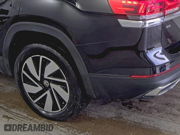 2024 Volkswagen Atlas SE с VIN 1V2HR2CA2RC553977, выставлен на аукционе IAAI как лот 42731405 с пробегом 24 692 миль миль и . История ставок и продаж доступна на DreamBid. Изображение 23.