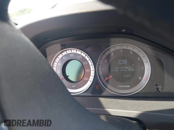 2012 Volvo S60 T5 с VIN YV1622FS5C2119061, выставлен на аукционе IAAI как лот 42167871 с пробегом 133 727 миль миль и . История ставок и продаж доступна на DreamBid. Изображение 7.