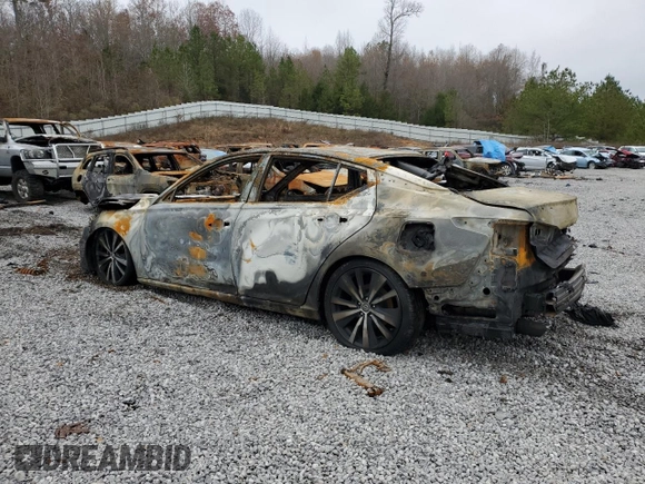 2020 Nissan Altima SR with VIN 1N4AL4CV7LC114144, listed as a Copart auction lot 46984015 with Not Provided miles and Salvage Title. Bid and sale history available at carsss.com. Image 2.