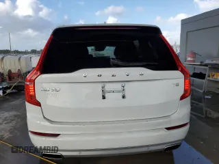 2020 Volvo XC90 Momentum with VIN YV4102CK7L1543516, listed as a Copart auction lot 78391144 with 61,205 mi miles and Salvage Title. Bid and sale history available at carsss.com. Image 6.