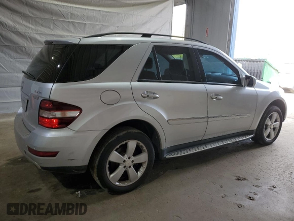 2009 Mercedes-Benz M 350 with VIN 4JGBB86E59A521108, listed as a Copart auction lot 55895495 with 126,829 mi miles and Clean Title. Bid and sale history available at DreamBid. Image 3.