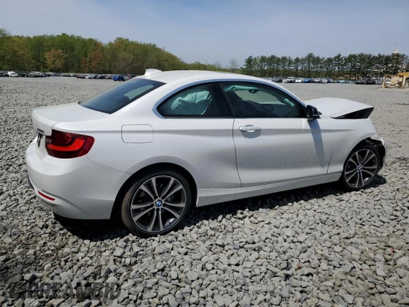2015 BMW 2 Series 228i xDrive with VIN WBA1F7C56FVX95972, listed as a Copart auction lot 54759885 with 52,483 mi miles and Salvage Title. Bid and sale history available at carsss.com. Image 3.