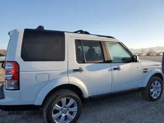 2012 Land Rover LR4 Lux with VIN SALAK2D43CA629928, listed as a Copart auction lot 50528415 with 193,753 mi miles and Salvage title. Bid and sale history available at DreamBid. Image 3.
