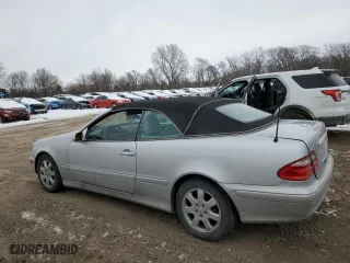 2002 Mercedes-Benz CLK-Class with VIN WDBLK65G42T128662, listed as a Copart auction lot 42185155 with 93,905 mi miles and Salvage Title. Bid and sale history available at carsss.com. Image 2.