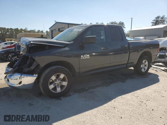 2013 Ram 1500 Tradesman z VIN 1C6RR6FG4DS697632, wystawiony jako Copart lot #50204135 z przebiegiem 115 779 mil mil oraz Czysty tytuł • Clean title. Historia ofert i sprzedaży dostępna na DreamBid. Obrazek 1.