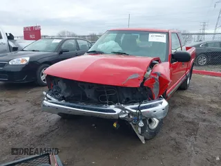 2001 Chevrolet S-10 LS with VIN 1GCCS19531K152758, listed as a IAAI auction lot 41700062 with 74,422 mi miles and . Bid and sale history available at DreamBid. Image 6.