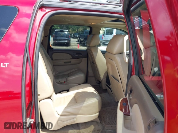 2013 Chevrolet Suburban LT with VIN 1GNSKJE7XDR184242, listed as a IAAI auction lot 42736924 with 217,906 mi miles and . Bid and sale history available at DreamBid. Image 8.