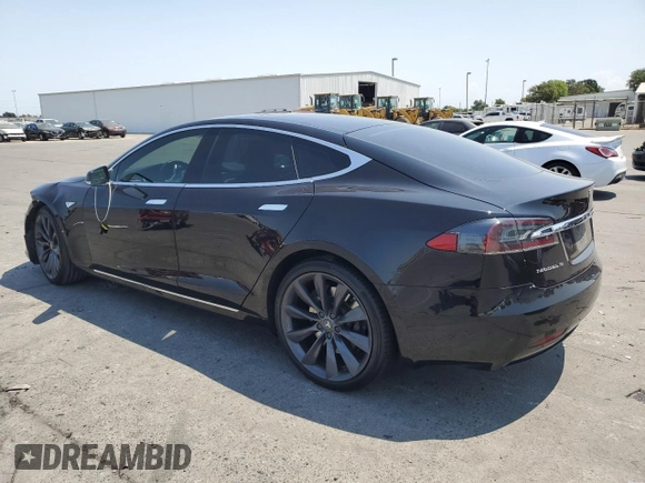 2016 Tesla Model S 90D z VIN 5YJSA1E29GF158774, wystawiony jako Copart lot #60143405 z przebiegiem Nie podano mil oraz Szkoda całkowita • Salvage title. Historia ofert i sprzedaży dostępna na DreamBid. Obrazek 2.