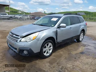 2014 Subaru Outback Premium with VIN 4S4BRBCC3E3288467, listed as a IAAI auction lot 41921864 with 171,264 mi miles and . Bid and sale history available at DreamBid. Image 18.