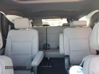 2022 GMC Yukon SLT with VIN 1GKS2BKD1NR148972, listed as a Copart auction lot 45139625 with 25,640 mi miles and Salvage Title. Bid and sale history available at carsss.com. Image 10.