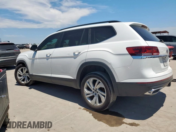 2022 Volkswagen Atlas SE with VIN 1V2WR2CA0NC527217, listed as a Copart auction lot 66227965 with 58,044 mi miles and Salvage title. Bid and sale history available at DreamBid. Image 2.