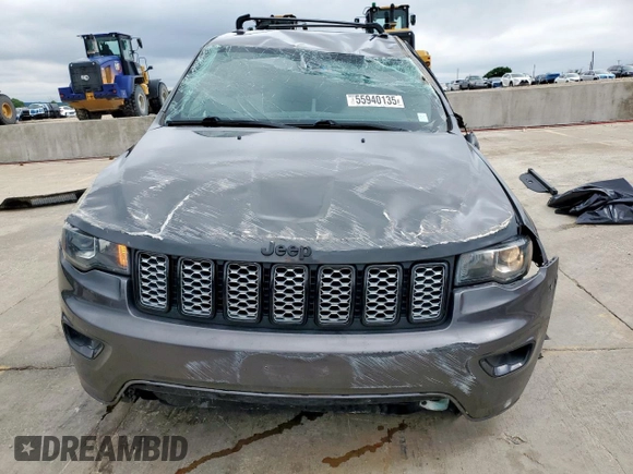 2018 Jeep Grand Cherokee Altitude with VIN 1C4RJFAG0JC250082, listed as a Copart auction lot 55940135 with 79,523 mi miles and Salvage title. Bid and sale history available at DreamBid. Image 5.