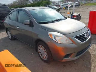 2014 Nissan Versa S Plus with VIN 3N1CN7APXEL850427, listed as a IAAI auction lot 41941915 with 65,155 mi miles. Bid and sale history available at carsss.com. Image 1.