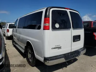 2012 Chevrolet Express Passenger 1LT z VIN 1GAZGYFG6C1134377, wystawiony jako Copart lot #75669234 z przebiegiem Nie podano mil oraz Nie do naprawy • Non repairable. Historia ofert i sprzedaży dostępna na DreamBid. Obrazek 2.