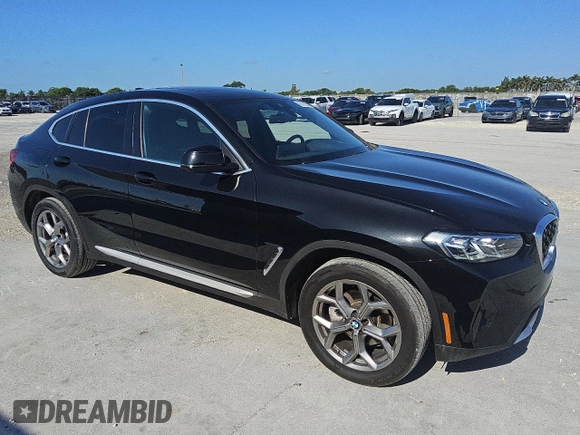 2024 BMW X4 xDrive30i z VIN 5UX33DT06R9U88255, wystawiony jako Copart lot #56604545 z przebiegiem 30 544 mil mil oraz Czysty tytuł • Clean title. Historia ofert i sprzedaży dostępna na DreamBid. Obrazek 4.