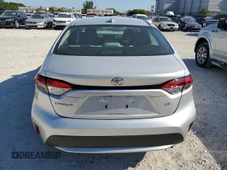 2022 Toyota Corolla LE with VIN 5YFEPMAE5NP292471, listed as a Copart auction lot 52486485 with 24,695 mi miles and Salvage Title. Bid and sale history available at carsss.com. Image 6.