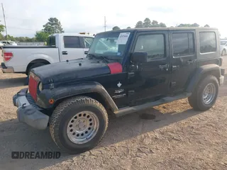 2008 Jeep Wrangler Unlimited Sahara with VIN 1J4GB591X8L523581, listed as a IAAI auction lot 42035446 with 200,570 mi miles and . Bid and sale history available at DreamBid. Image 2.