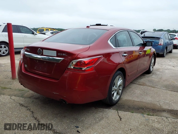 2013 Nissan Altima SV with VIN 1N4AL3AP7DN445021, listed as a IAAI auction lot 42156287 with 191,051 mi miles and . Bid and sale history available at carsss.com. Image 4.