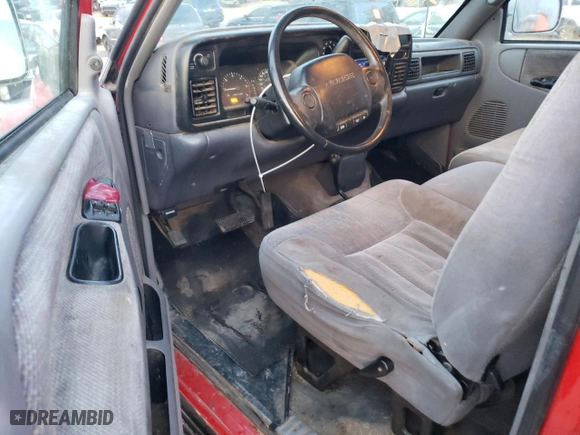 1997 Dodge Ram 1500 with VIN 3B7HF13Y8VG792894, listed as a Copart auction lot 82026704 with 121,408 mi miles and Salvage Title. Bid and sale history available at carsss.com. Image 8.