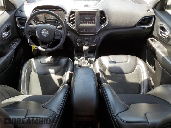 2019 Jeep Cherokee Latitude Plus with VIN 1C4PJLLX5KD392622, listed as a Copart auction lot 50386515 with 111,787 mi miles and Salvage Title. Bid and sale history available at carsss.com. Image 8.