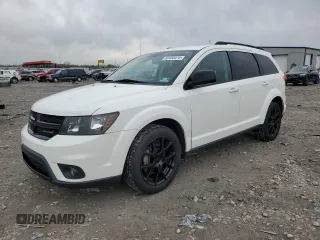 2017 Dodge Journey SXT with VIN 3C4PDCBG8HT545764, listed as a Copart auction lot 50450415 with 104,416 mi miles and Salvage Title. Bid and sale history available at carsss.com. Image 1.