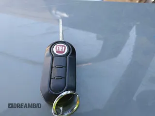 2016 FIAT 500e z VIN 3C3CFFGE5GT211065, wystawiony jako IAAI lot #42001992 z przebiegiem 29 848 mil mil oraz . Historia ofert i sprzedaży dostępna na DreamBid. Obrazek 11.