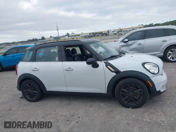 2015 MINI Countryman S z VIN WMWZC3C5XFWP53190, wystawiony jako IAAI lot #41273123 z przebiegiem 163 658 mil mil oraz . Historia ofert i sprzedaży dostępna na DreamBid. Obrazek 13.