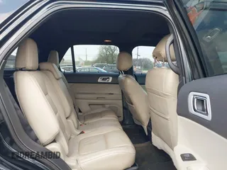 2014 Ford Explorer XLT with VIN 1FM5K7D80EGB07410, listed as a IAAI auction lot 41954378 with 194,485 mi miles and . Bid and sale history available at carsss.com. Image 8.