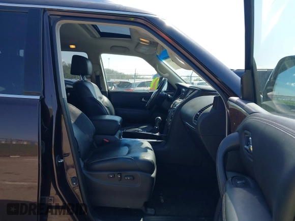 2015 Infiniti QX80 with VIN JN8AZ2NC4F9370790, listed as a IAAI auction lot 41985910 with 125,615 mi miles. Bid and sale history available at carsss.com. Image 5.