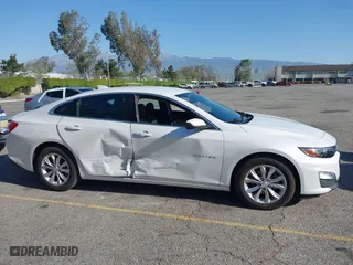 2019 Chevrolet Malibu LT with VIN 1G1ZD5ST1KF115201, listed as a IAAI auction lot 41998099 with 10,047 mi miles. Bid and sale history available at carsss.com. Image 13.